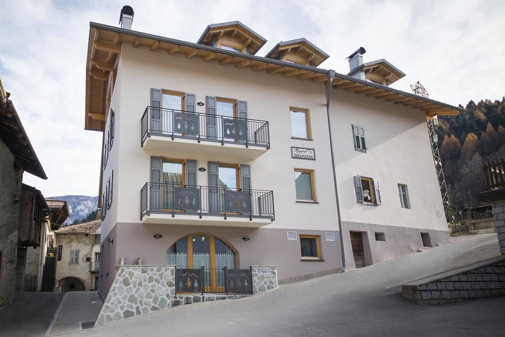 Aparthotel Dolomites Living&Relax Commezzadura Exterior foto